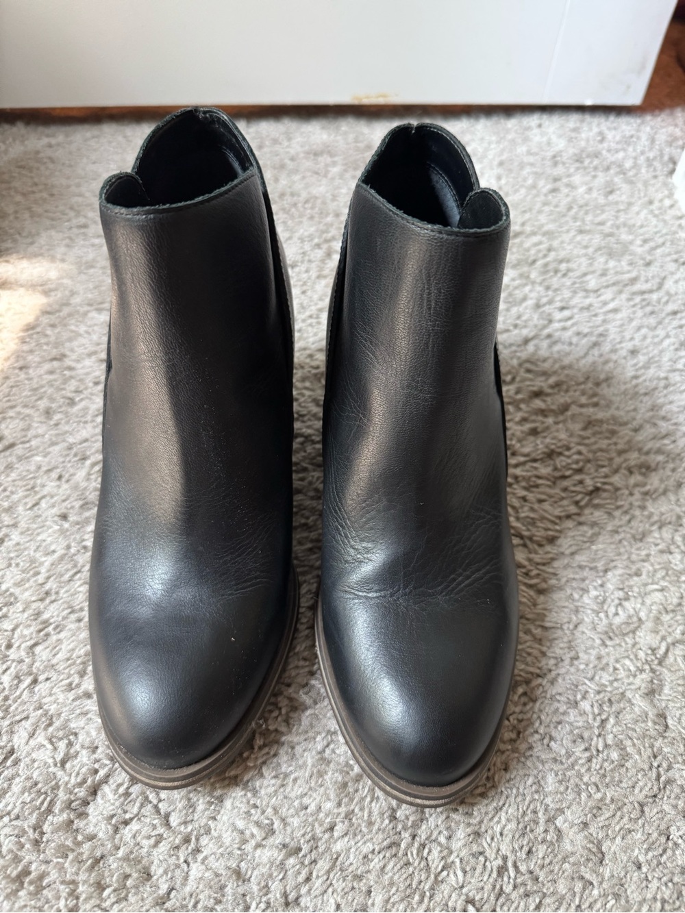Jessica Simpson Black Leather Ankle Booties